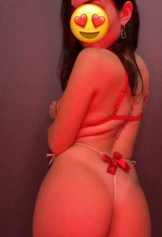 Sexy new girl available her ein your area come daddy im ready for you 😍😘 - 27 - 1