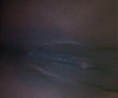 LOOKING FOR WHITE MEN ONLY THAT LIKE THICK CHOCO - 25 - Image 2
