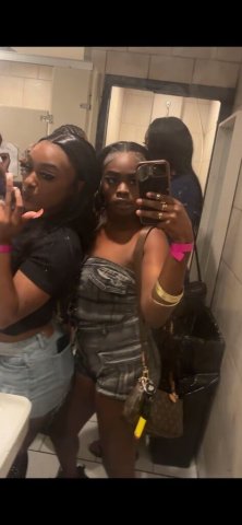 💰QV SPECIALS💰2 GIRLS AVALIABLE💋 - 22 - 1