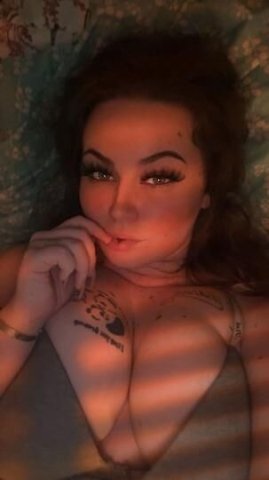 Gorgeous 😘 Bombshell 🥵 Available NOW 😍 OUTCALLS 💋 - 24 - 1