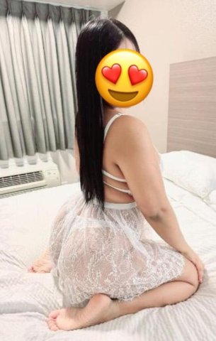 Latin girl visiting - 24 - 1