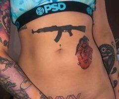 Tattooed Lesbian seeking generous men - 25 - Image 2