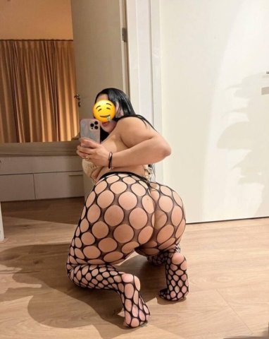 Hey love, I'm , NiKKI 🎀 a very horny latina, I'm new in The Area ,I'm hot, I wait for your message, love always available🔥🔥💞💞 - 29 - 1
