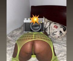 Buffalo escorts - Sunday night specials 2girls - 25