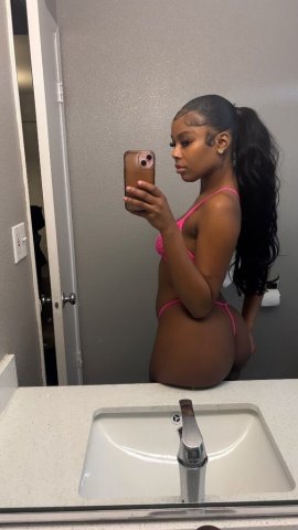 OUTCALLS and INCALLS lets have some fun! 💋 100% legit - 19 - 1