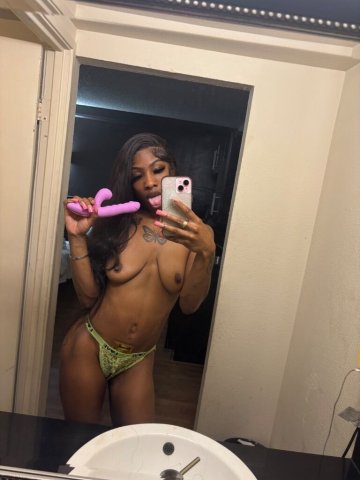 Slim thick & Petite🍫 Come Drown 💦 Pretty😻Qv Special today babe! incall & outcall - 22 - 1