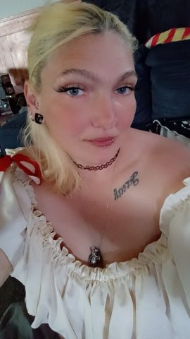 Hey Babes The Head Queen is back mon- sun this week only😘💋💋 Want a sneekpeek find me on OF link below Storm is available still havin issues with site💋 - 39 - 1