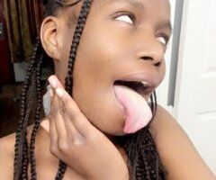 Bustdown Baddie😛😛😛 MUST HAVE facetime to verify! Outcalls only (hotels only) - 25 - Image 4