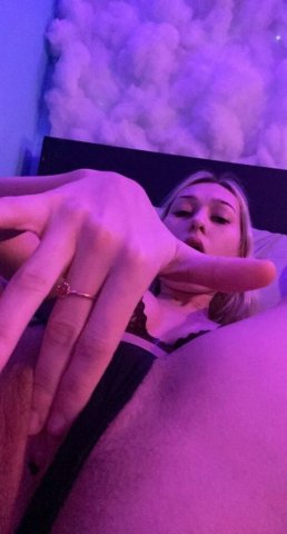 🤩AVAILABLE 24/7 AT YOUR DOORSTEP😘 - 25 - 1