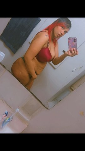 DONT LET THIS BLIZZARD STOP YOU FROM HAVING FUN COME SEE ME AND FILL THIS WARM ASS PUSSY - 32 - 1