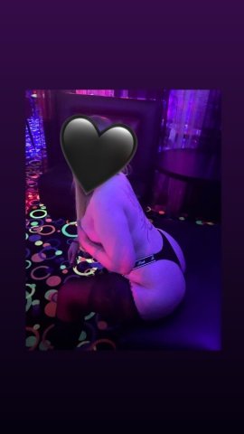 23 years young🎀 and ready for fun😊 - 23 - 1