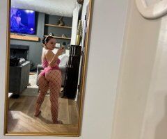 RUSSIAN SQUIRT QUEEN 💦💦 LAST NIGHT IN TOWN - 22 - Image 3