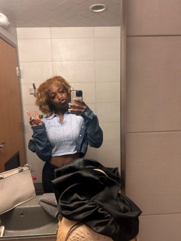 just tryna make it 🌼 - 19 - 1