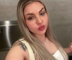 BOOK NOW Classy, Curvy & Discreet — A Luxe Escape Awaits 🥹 INCALLS & OUTCALLS - 22 - Image 1