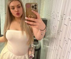 BOOK NOW Classy, Curvy & Discreet — A Luxe Escape Awaits 🥹 INCALLS & OUTCALLS - 22 - Image 3