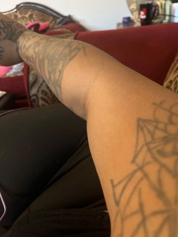 💉🩸 New Tattoo Artist 🫣 - 27 - 1