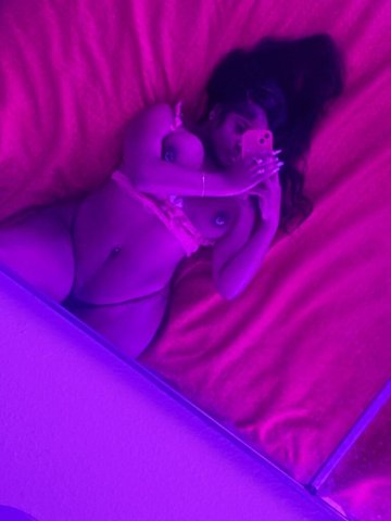 Can I be your favorite too⁉ JUICY BOOTY👅💦bubbly PlayMaTe Young🍭🎀 - 21 - 1