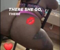 Spontaneous wet treat 💦💦💦 pussy treat🍬 - 27 - Image 3