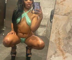 come enjoy me its peace over here baby 😉 - 24 - Image 2