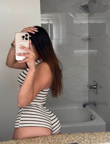 new latin girl available - 27 - 1