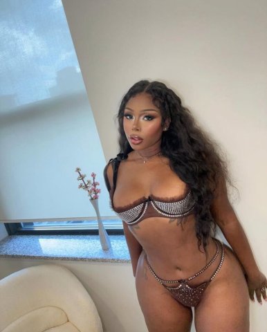 Busty Ebony NADIA Available Now For Upscale Gents Only - 23 - 1