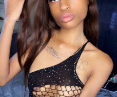 Chesapeake escorts - incall or out LET ME RAIN ON YOU ☔I CAN DRIP AND SPLASH ALL OVER YOU💧💧🌧 2 girl available - 22