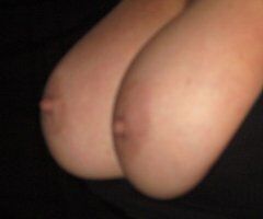 Mature Busty Lady - 40 - Image 4