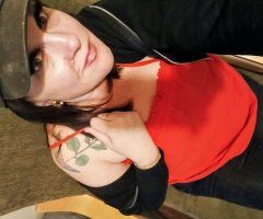 afternoon incall . cardates. its all fun. classy..descrete and ready to please - 41 - Image 4