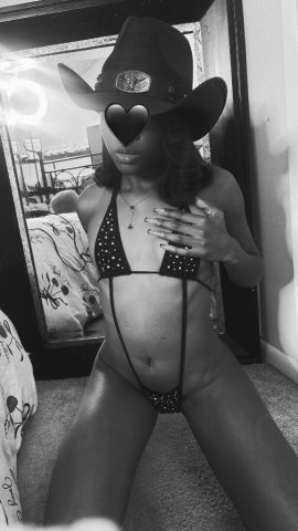 I'm Available Babesss 💋 - 27 - 1