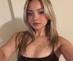 fav short babe🥰 - 25 - Image 4
