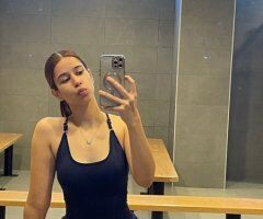 New in the city very cute white girl ready for what my client wants call me or write to me at my phone number to contact us💓🥰 - 21 - Image 2
