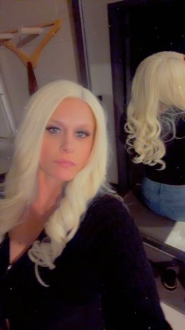 Blonde Barbie - 45 - 1