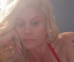 Blonde Barbie - 45 - Image 3