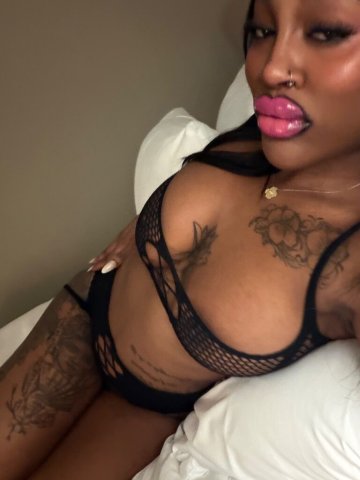 Leaving SOON. Classy + Nasty makes a AMAZING combination 🤫 Come get the BEST pleasure of your life with me 😏. - 20 - 1