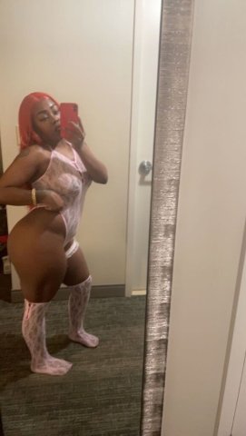 4'11 Thick asf & pretty come catch a vibe! 😘🧚🏾♀😻💦 - 30 - 1