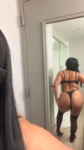 AVAILABLE NOW IN READING🔥 - 22 - 1