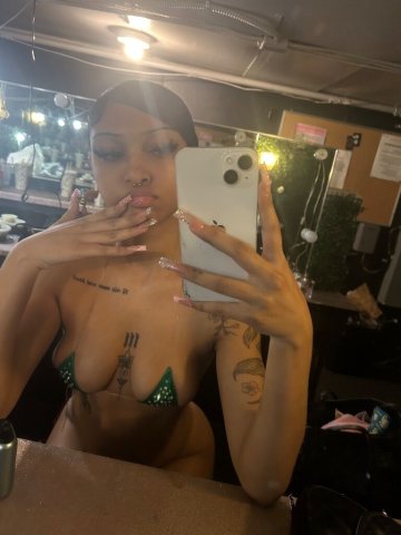 sexy, petite, blaisian freak ready to have fun💦INCALLS/OUTCALLS - 18 - 1