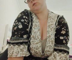 Muncie escorts - bbw here for your stress relief - 24