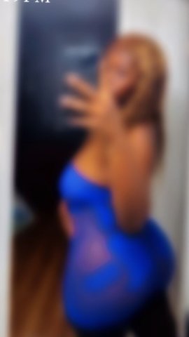 QV SPECIALS NOW ONLY 65-80 Thick-bodied 🍑, high appeal ✨, and unapologetically sensual 😈. Eager to satisfy 💋 and genuinely connect 🤍. Incall only 🏠✅. Warm presence 🔥 and an excellent mood 😌✨. - 23 - 1