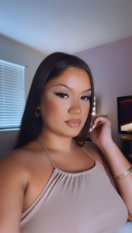 Juicy Bombshell🌸🌟Facetime Shows Available - 22 - 1