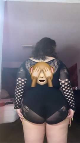 Your fav PORNSTAR🍭⭐ Friday Come see me👅 Papi Im ready now🍦💕 - 26 - 1