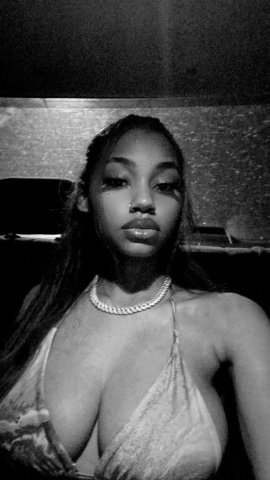 Best service in town 💦❤Petite deep throat queen🥵😘‼🫦Outcalls only👅 - 24 - 1