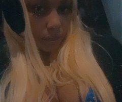 wetts MiDwEsT cOuNtRy GaL - 20 - Image 1