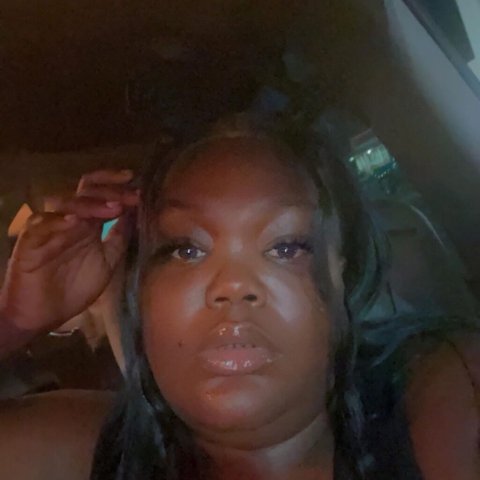 A PRETTY BBW LOOKING TO HAVE FUN - 30 - 1