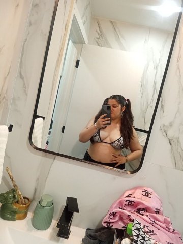 This beginner latina wants YOU 👀 - 19 - 1