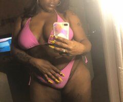𝐘𝐨𝐮𝐫 𝐒𝐰𝐞𝐞𝐭𝐞𝐬𝐭 𝐒𝐞𝐜𝐫𝐞𝐭… 𝐇𝐨𝐧𝐞𝐲 𝐌𝐨𝐧𝐫𝐨𝐞 🍯” - 33 - Image 2