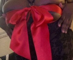 PARTY FAVORS ONLY 😘 - 25 - Image 4