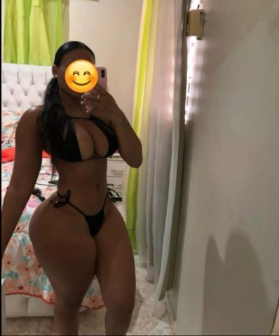 Hello, love. I'm a Cuban girl new to the area, and I'm only here for a few days—so take advantage of it! I offer excellent service. Message me on WhatsApp at . - 29 - 1