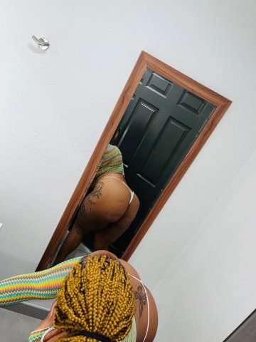 🍾🤩HEY BOO 😍😘NEW GIRL IS IN TOWN COME SHOW THIS TEXAS🤠 GIRL WHAT YOU CAN DO BIG BOY HERE FOR A GOODTIME NOT LONG ONE💃🏽🥂 - 21 - 1