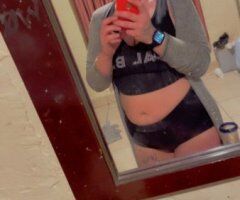 HOT GIRL SUNDAY 😝🤑 - 32 - Image 9